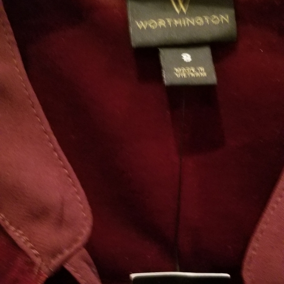 Maroon velvet top - Picture 3 of 3